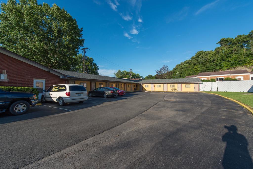 Budget Inn - Paintsville المظهر الخارجي الصورة