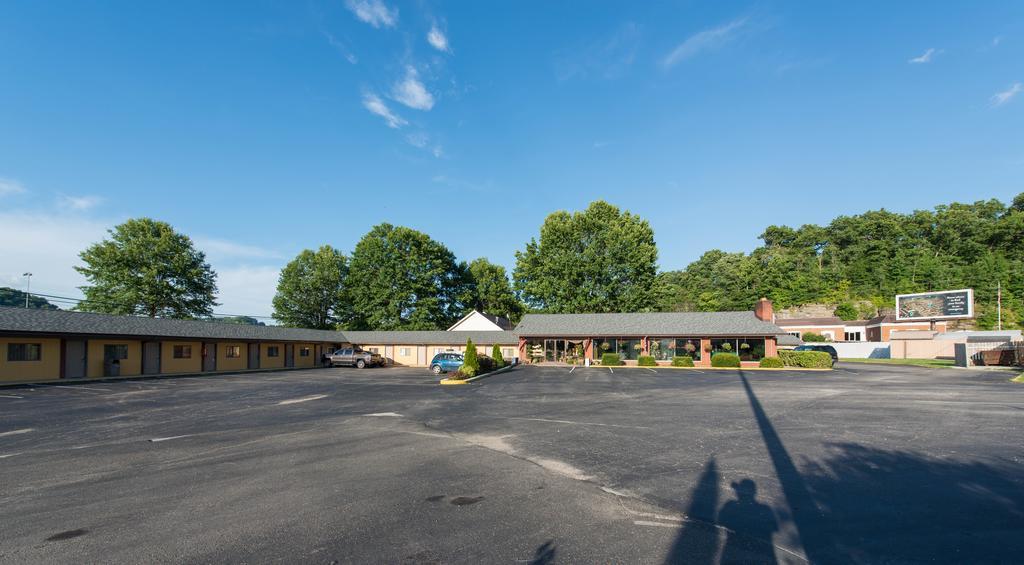Budget Inn - Paintsville المظهر الخارجي الصورة